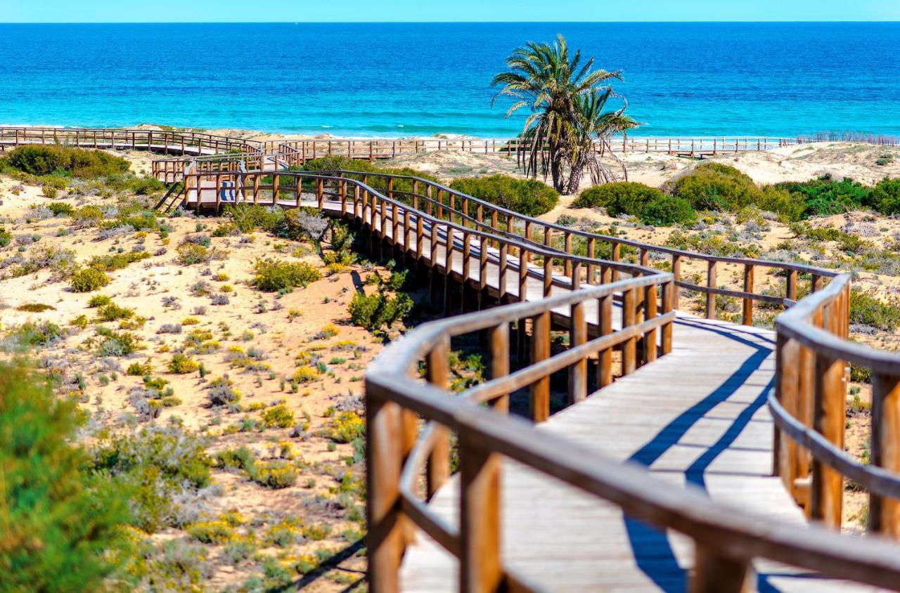 Stunning Sea Views At Just 270 M From The Beach Arenales del Sol Εξωτερικό φωτογραφία
